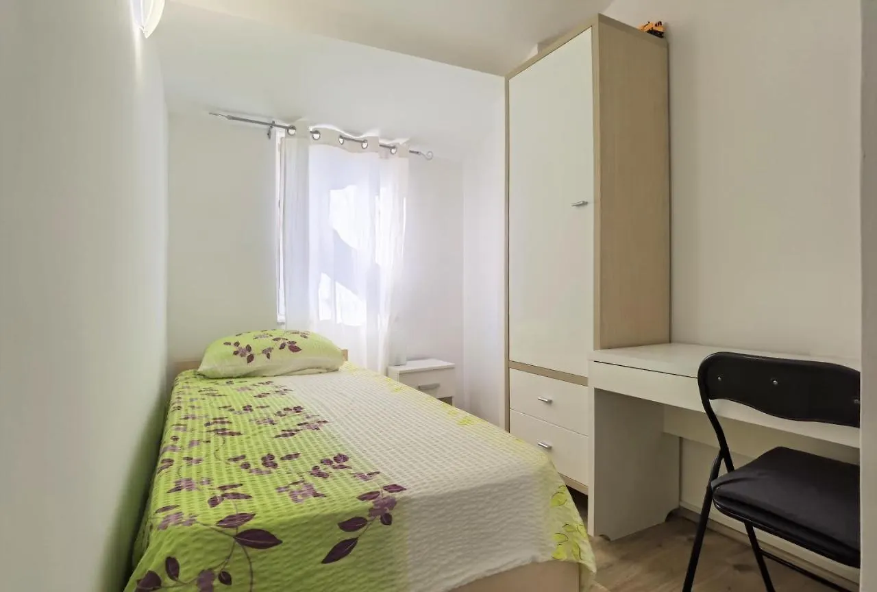 Holiday House Rosemary Medulin Apartment